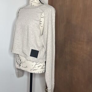 IVY PARK Cropped Sweatshirt w/ Underarm Opening - Vintage